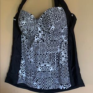 NWOT Catalina Tankini Top